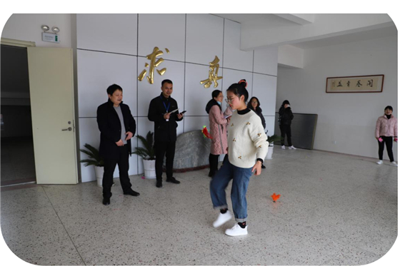 濱海縣五汛鎮(zhèn)中心小學(xué)舉行慶祝第111個(gè)國際三八婦女節(jié)活動(dòng)