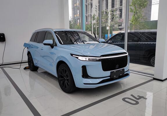 8月造車新勢(shì)力上險(xiǎn)量排行:理想ONE第一 小鵬超蔚來