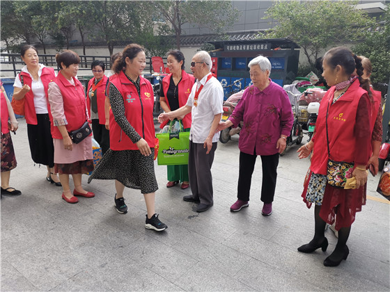 李彥清：“活著的王杰，當代的保爾”